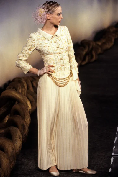 Look 35